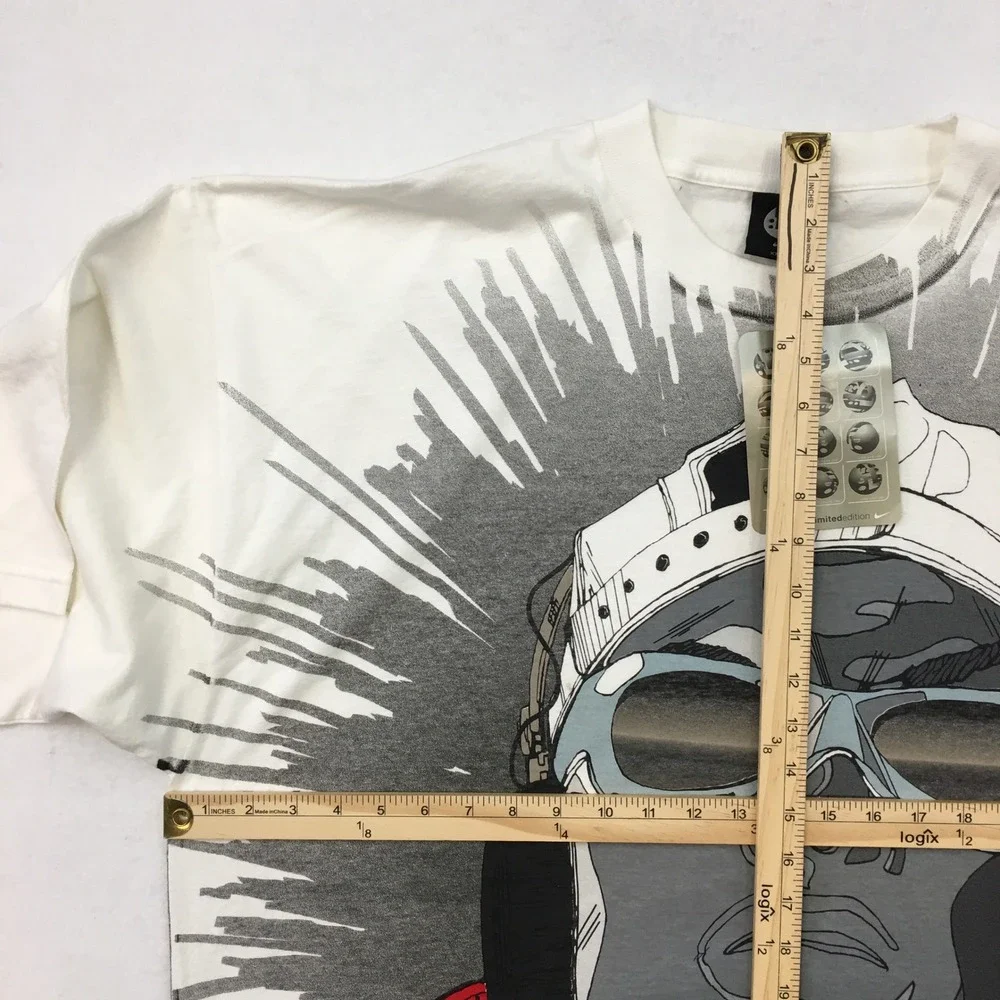 Vintage Deadstock NIKE Limited Edition Mens XXXL Graphic T Shirt‎ Goggles Style